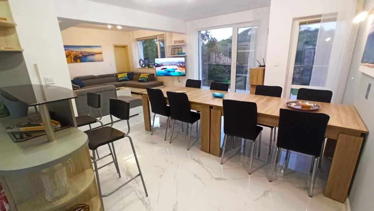 Arode Villa Ovidius Μπαλτσίκ Εξωτερικό φωτογραφία